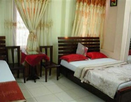 Huong Sen Hotel 2 Ханой Стая снимка