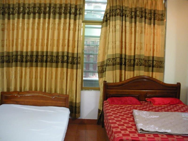Huong Sen Hotel 2 Ханой Екстериор снимка